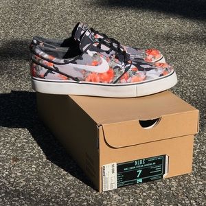 Nike Janoski Digi Floral Orange
